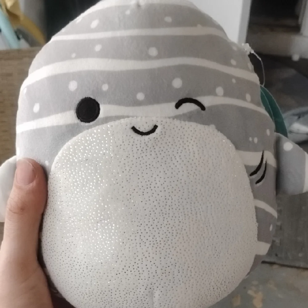 Squishmallow Sachie Shark